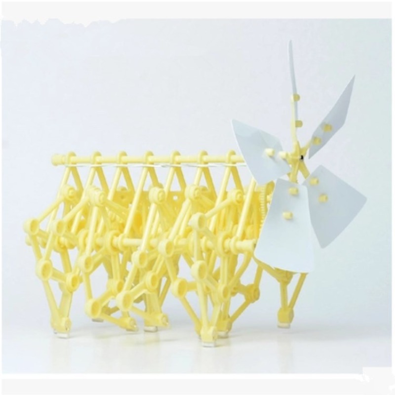 Robot Bionico a Energia Eolica - Science Nature recensione e prezzo
